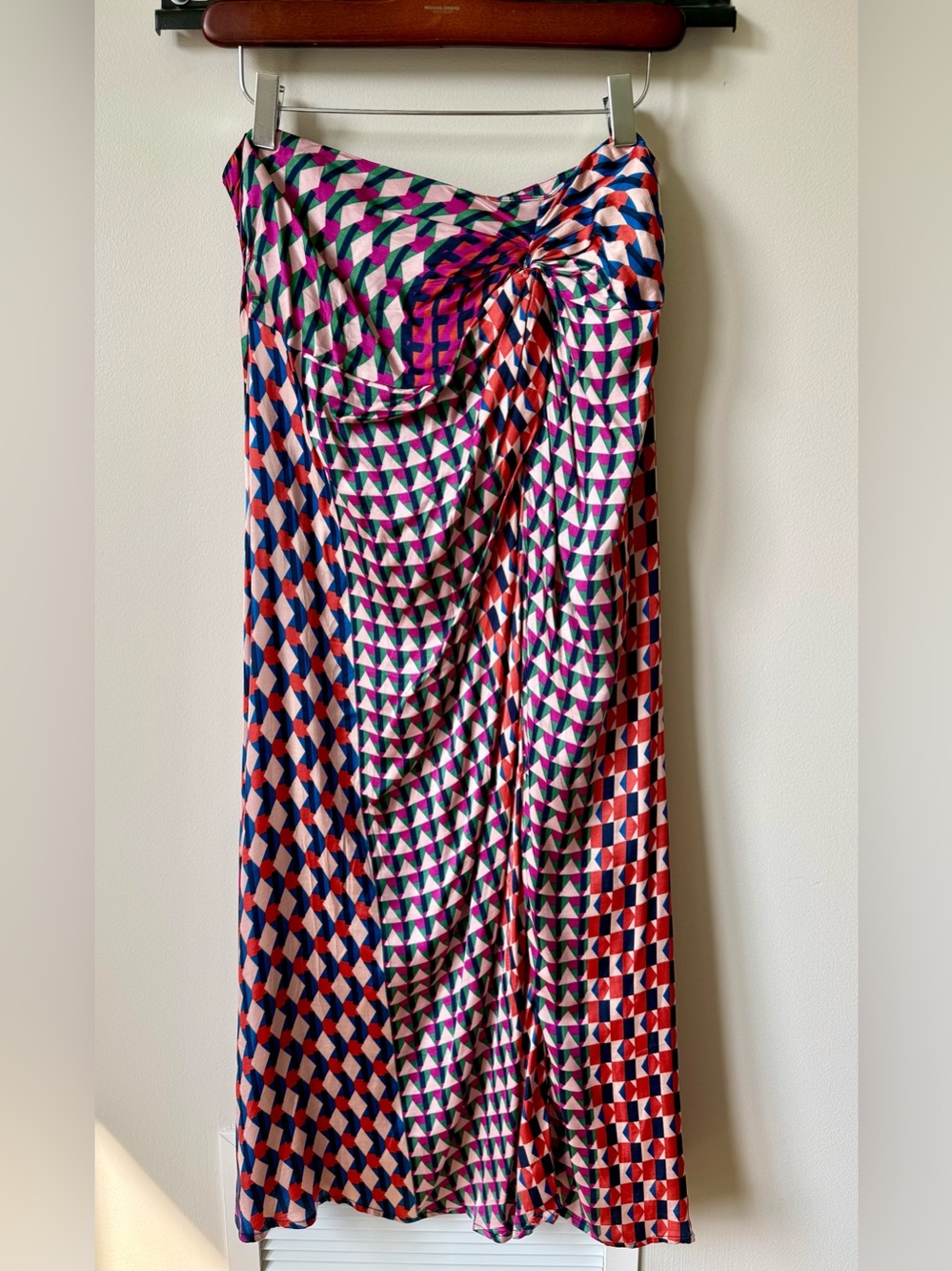 NWOT La Petit Etoile Paris flowy draped long skirt, size 3